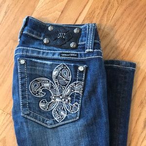 MISS ME JEANS. Size 28